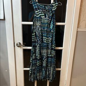 G66.      Multicolour Sleeveless Dress